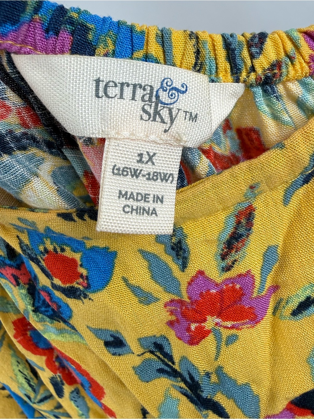 Terra & Sky Yellow Floral Peplum Blouse 1X Plus Tiered Puff Sleeve Top - Picture 4 of 4